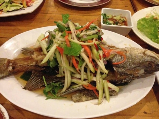 รื่นรมย์ อาหารและเครื่องดื่ม