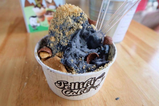 Jellifi Cafe (เจลลิฟี่ คาเฟ่) ลาซาล