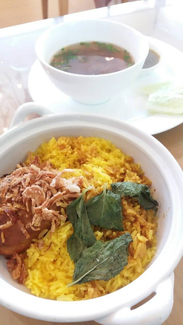 เมนูของร้าน Mama made Roti by Kahava Cafe ปั๊มบางจาก เย็นอากาศ