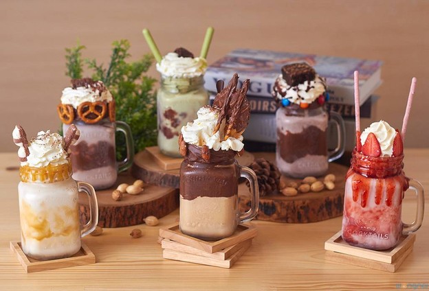 เมนูของร้าน Panlee Bakery (ปั้นลี่เบเกอรี่) - พระราม 2