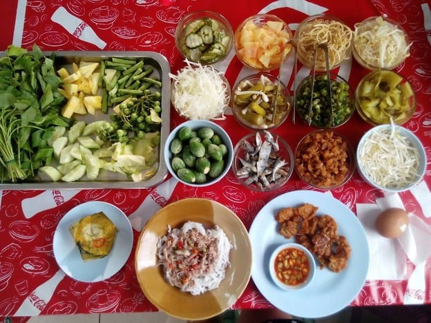 เมนูของร้าน ขนมจีนสิบแกง