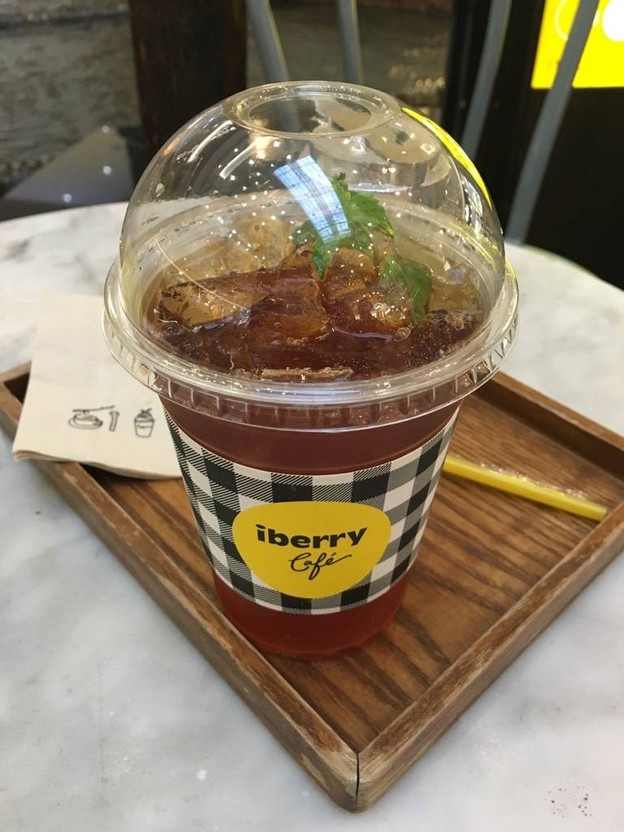 iberry ฟิวเจอร์ ปาร์ค รังสิต