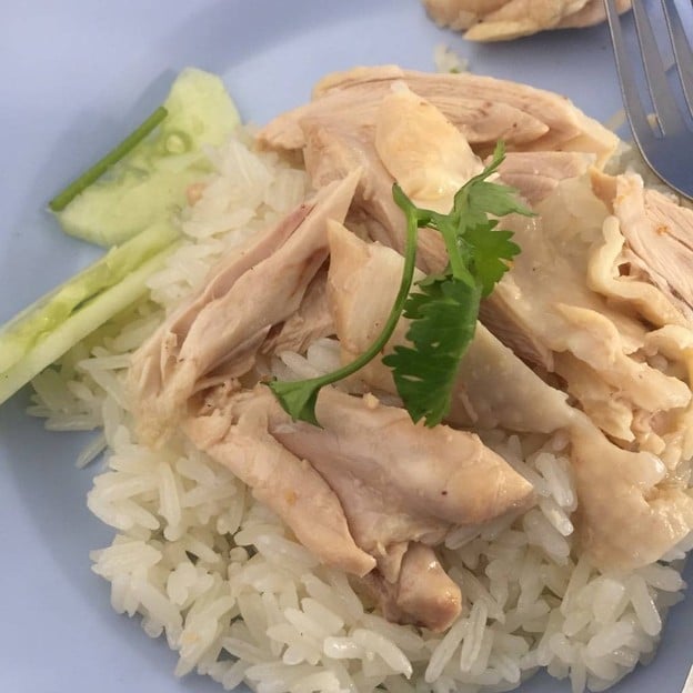 เมนูของร้าน เอื้องคำข้าวมันไก่