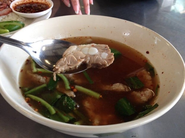 ต้มแซ่บมีนบุรี