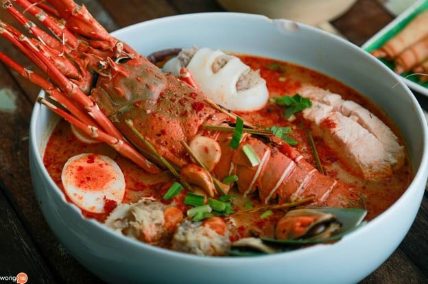 เมนูของร้าน พี่อ้อ ก๋วยเตี๋ยวต้มยำ เพชรบุรี