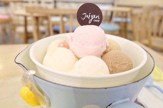 Jaiyen CAFE' สยามพารากอน