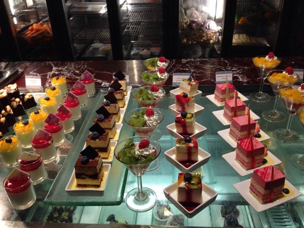 Flavors โรงแรมเรเนซองซ์ กรุงเทพฯ ราชประสงค์