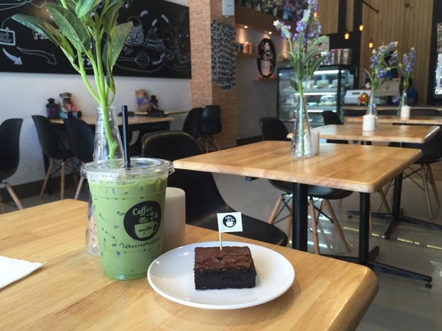 เมนูของร้าน Coffee With Me?
