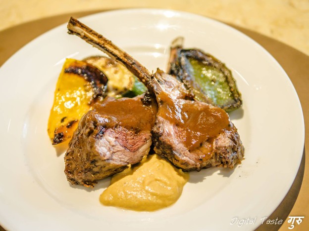 เมนูของร้าน The Dining Room Grand Hyatt Erawan Bangkok แกรนด์ ไฮแอท เอราวัณ