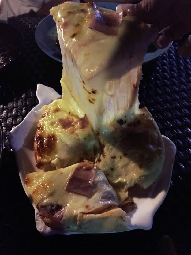 Gusto Et Cosy Beach Restaurant