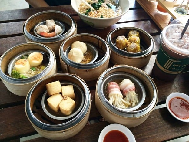 เมนูของร้าน เฮง เฮง แต่เตี้ยม ภูเก็ต