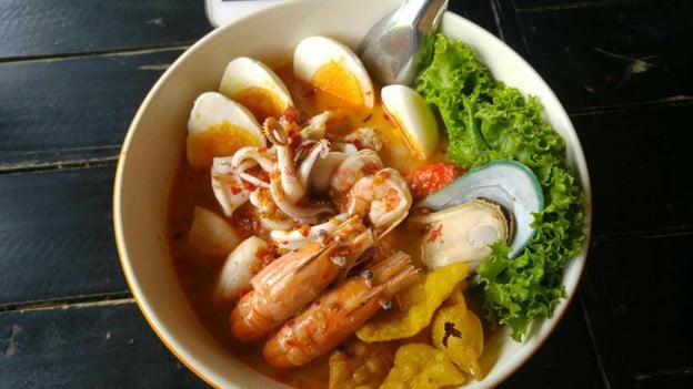 ก๋วยเตี๋ยวหลุดโลก Crazy Noodle เจ็ดยอด