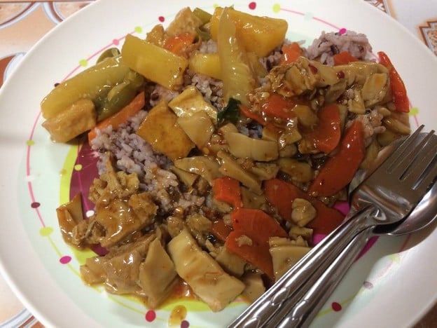 อาหารเจมิ่งขวัญ พระสิงห์