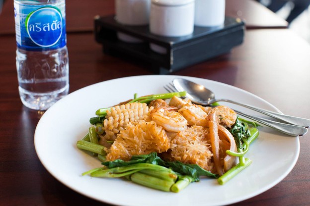 ร้านนายเติม The Rest Area ประชาชื่น