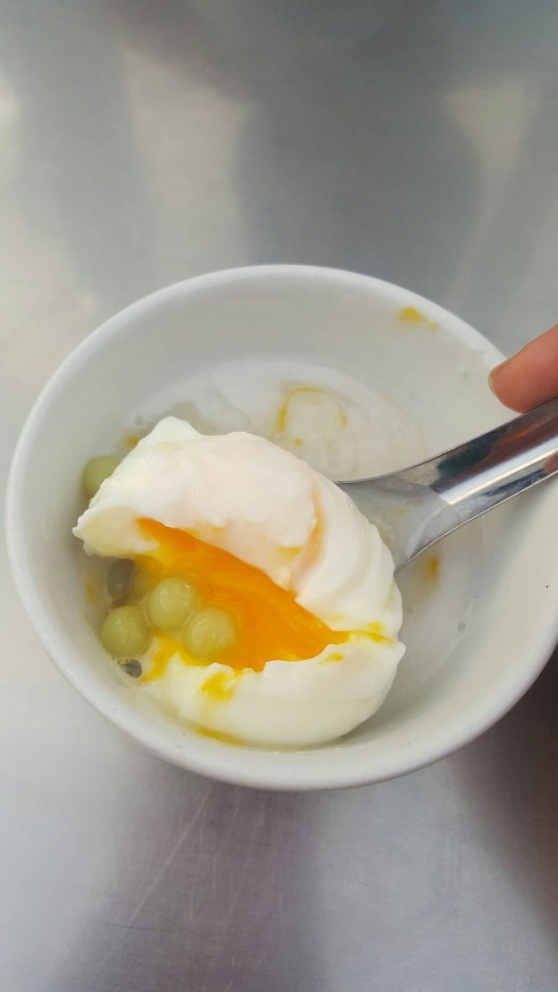 ซ้วง บัวลอยช้างเผือก Suang Bualoy Chang Phuak