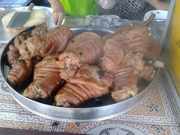 ข้าวขาหมู หมี่ภูเก็ต