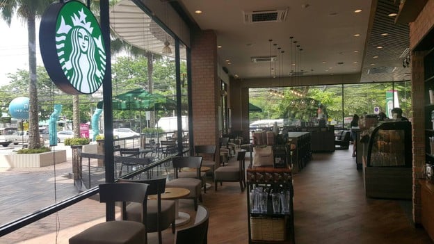 Starbucks แฮปปี้ อเวนิว ลาดพร้าว 101