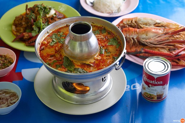 เมนูของร้าน อี๊ด กุ้งเผาคลองมอญ