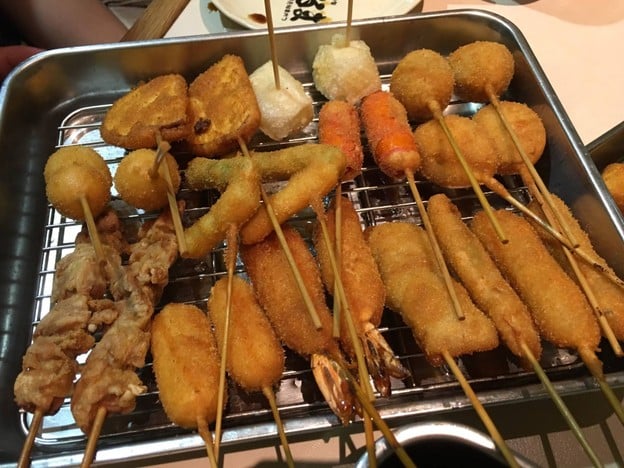 เมนูของร้าน Daruma Kushikatsu Shinsaibashi