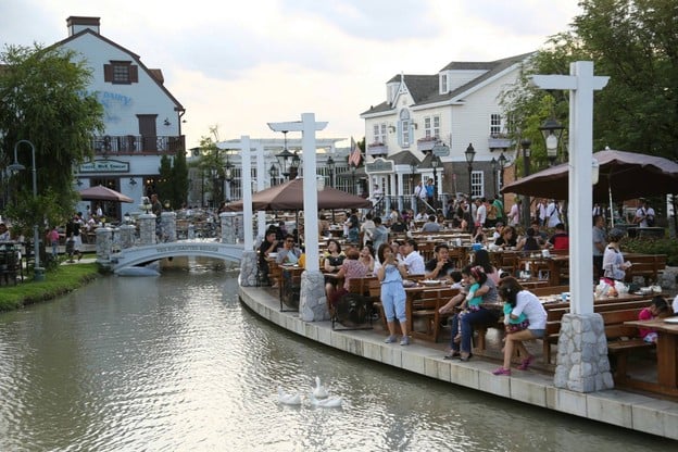 บรรยากาศ Chocolate Ville เกษตรนวมินทร์