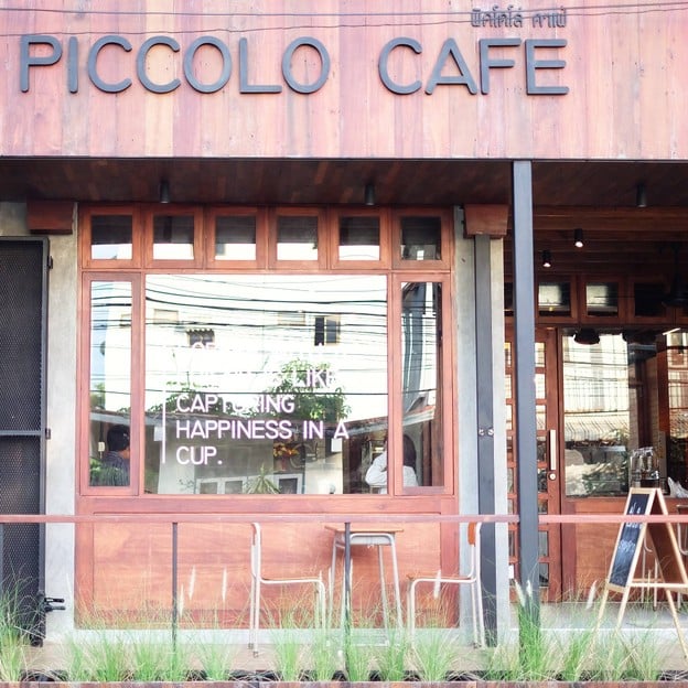 หน้าร้าน Piccolo Cafe
