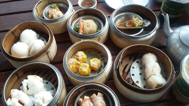 เมนูของร้าน เฮง เฮง แต่เตี้ยม ภูเก็ต