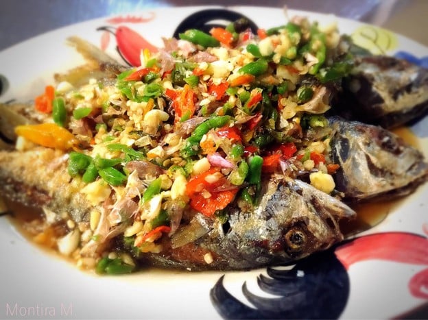 ครัวปลาทู (ทิดอ้วน) บางแสน