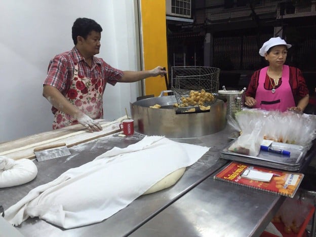 โกชัยปาท่องโก๋