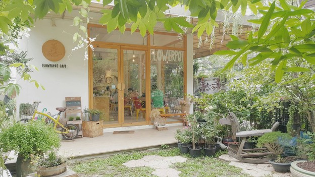 บรรยากาศ Flowerpot Cafe'