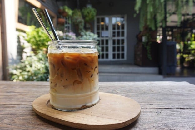 Woo Cafe Art Gallery Lifestyle Shop