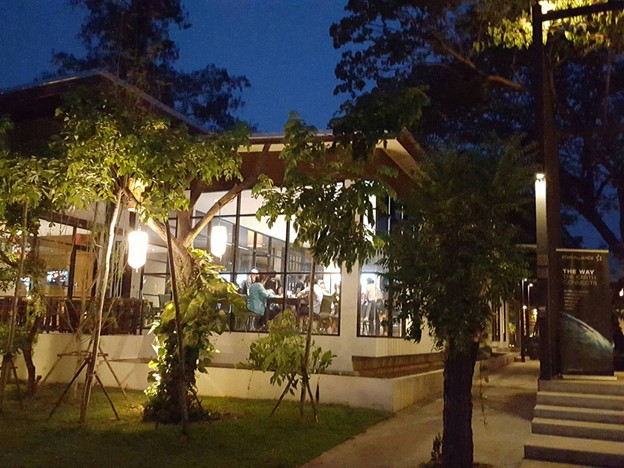 Smile Waterside Restaurant