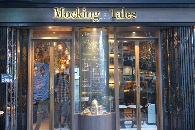หน้าร้าน Mocking Tales เมส ทองหล่อ