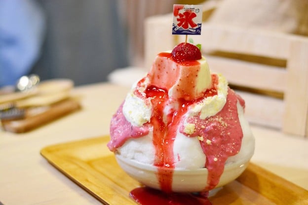 เมนูของร้าน A Little Sweet, Dessert Cafe เขารัง