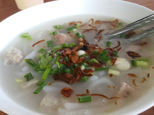 เมนูของร้าน หมวยสร