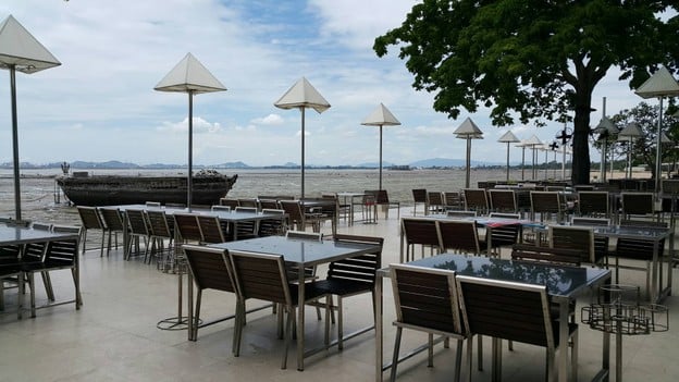 บรรยากาศ มุมอร่อย นาเกลือ