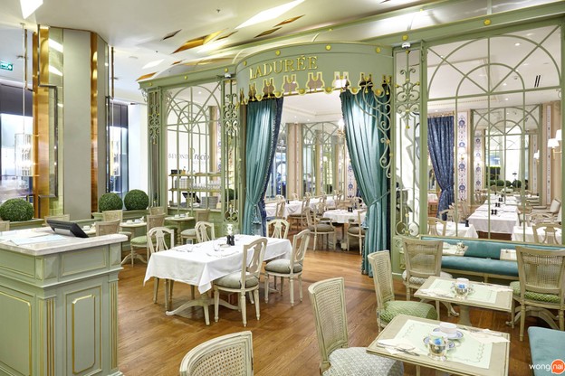 หน้าร้าน Laduree  สยามพารากอน