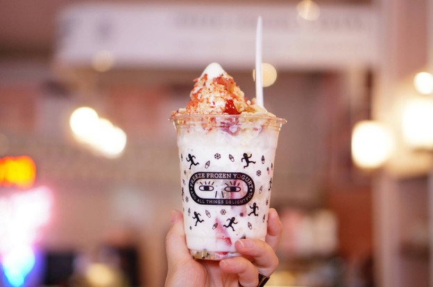 เมนูของร้าน Freeze Frozen Yogurt
