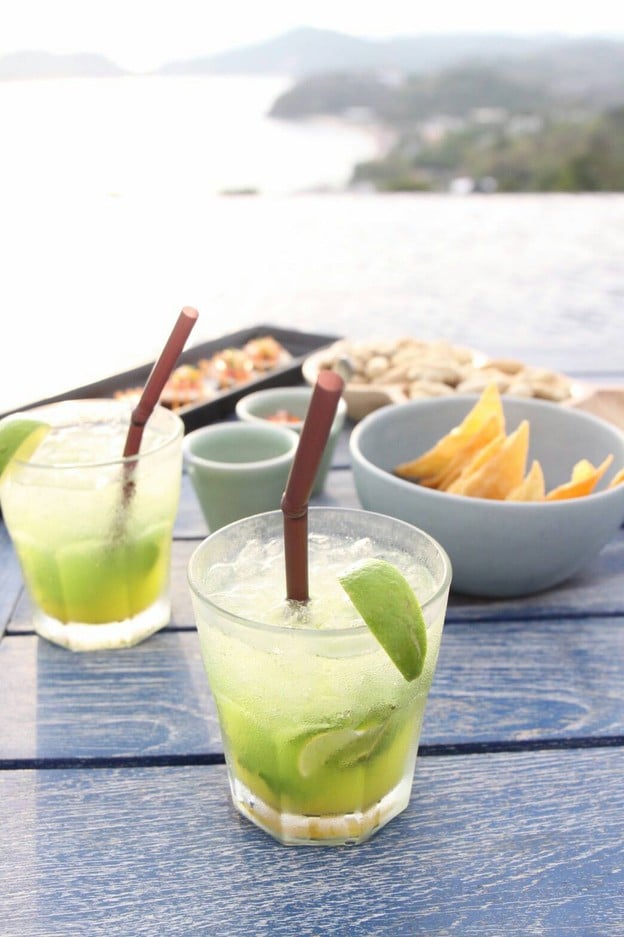 เมนูของร้าน Baba Pool Club @ศรีพันวา