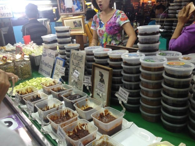 สาลี่ กะปิสูตรโบราณ ตลาดโต้รุ่งหัวหิน