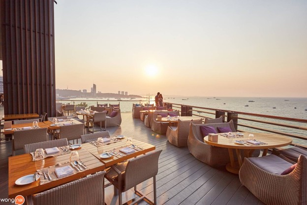 Edge, Hilton Pattaya Hilton Pattaya Hotel