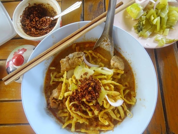 ข้าวซอยป้าหอม