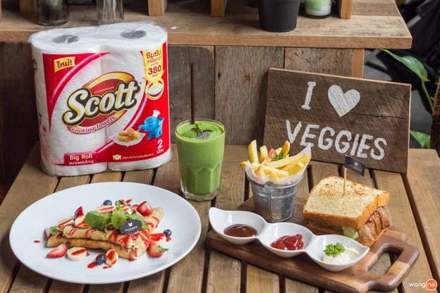 Veganerie พร้อมพงษ์ (หลังสวนเบญจสิริ)