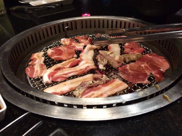 Shabu Shabu On-yasai & Gyu-Kaku Japanese BBQ ทองหล่อ
