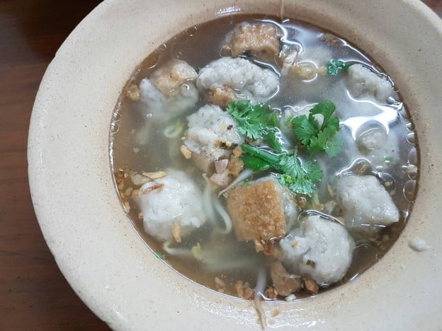 เมนูของร้าน แซว ทองหล่อ-สุขุมวิท 48 สุขุมวิท48