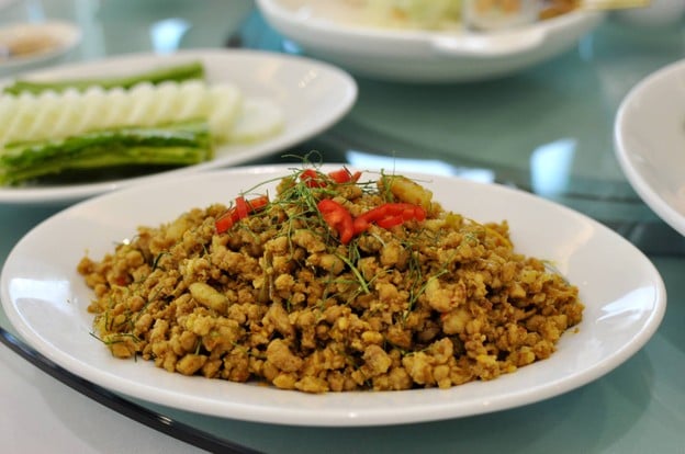 เมนูของร้าน บ้านรับรอง
