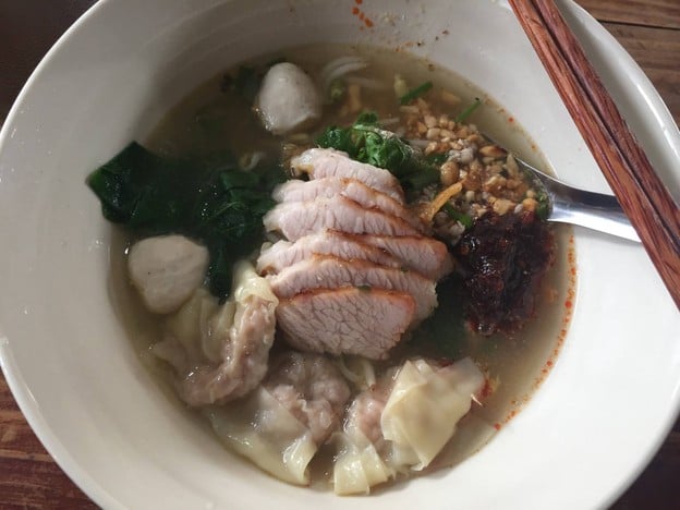 ก๋วยเตี๋ยวหมูแม่นิ่ม สาขา 3 ถนนกุดั่น ในเมือง