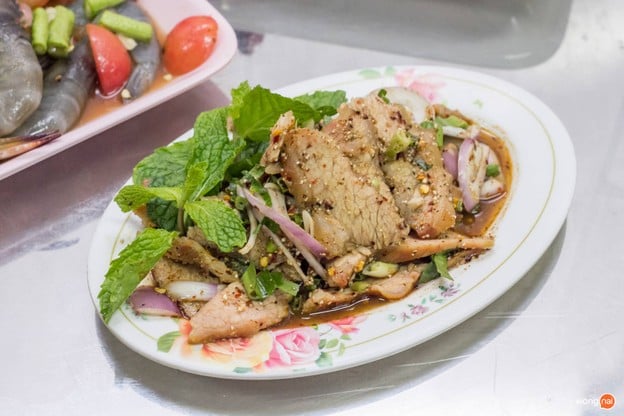 นนท์ตำแหลก นนทบุรี