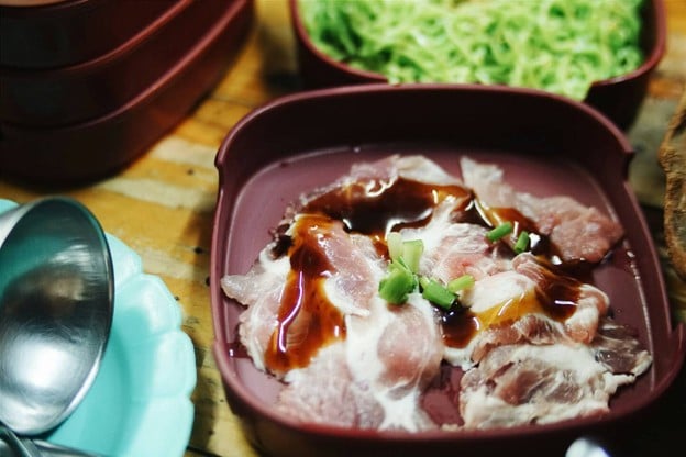 เมนูของร้าน ซุ้ม 3 หมูจุ่ม หน้าดารา