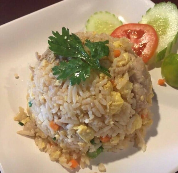 เมนูของร้าน ช.ประทุมทอง หน้าพระลาน