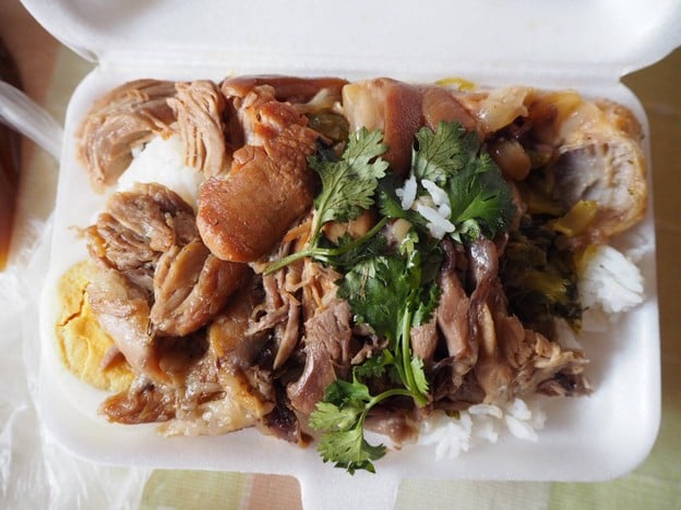 เมนูของร้าน นกแลเตี๋ยวโขทัย ช้างคลาน